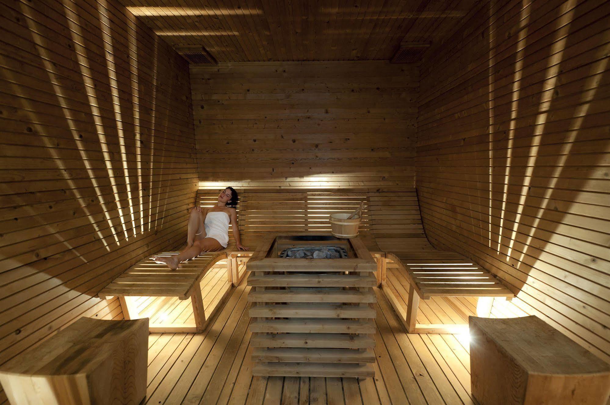 Novessentia Medical Spa Ghiffa Exterior foto